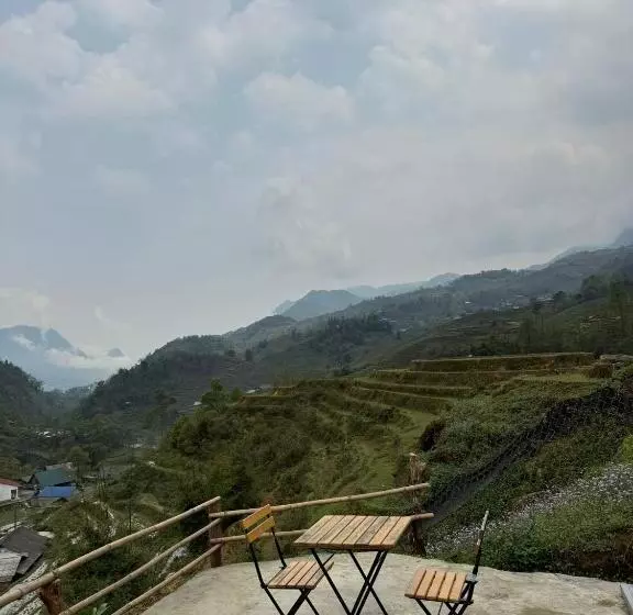 پانسیون Chacha S House