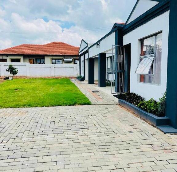 Pension Northgate Accommodations