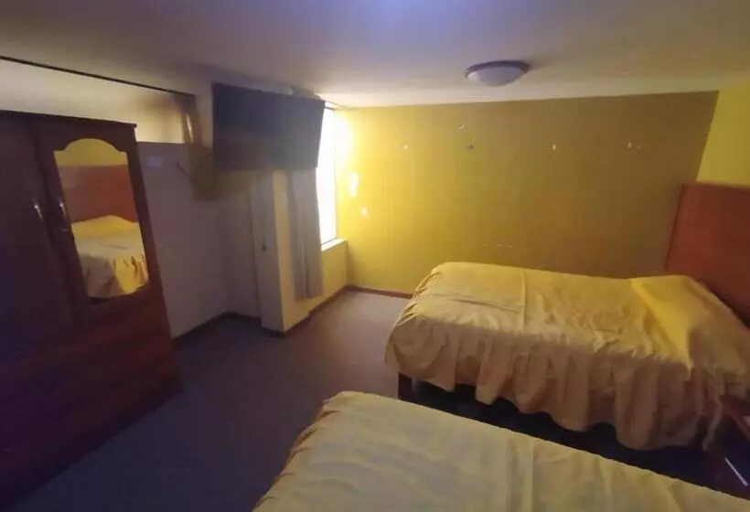 پانسیون Tawa Inti Hostel