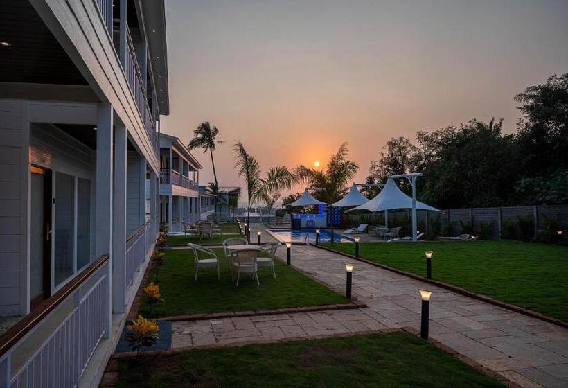 Resort The Kimaya By The Sea