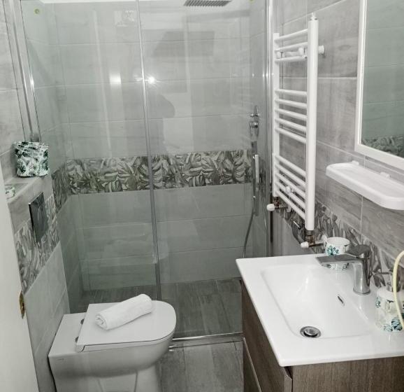 تختخواب و صبحانه Il Focolare