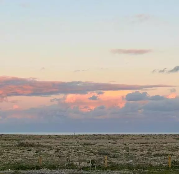 ベッドアンドブレックファースト Pluto House