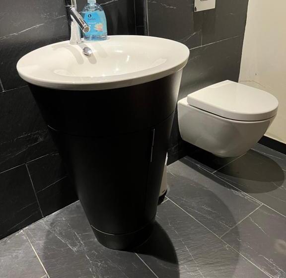 مبيت وإفطار Pluto House