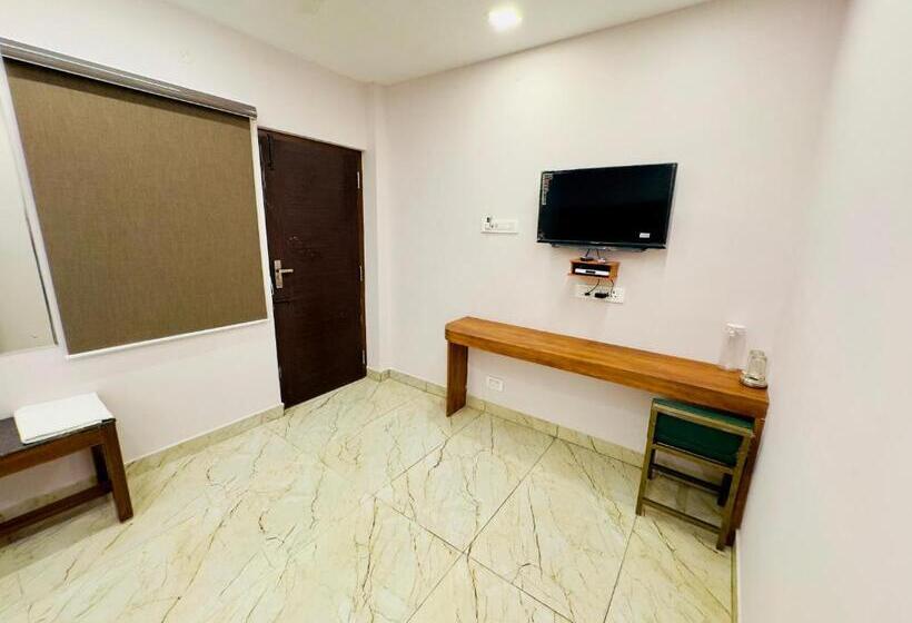 هتل Greens Inn Near Madras High Court And Harbour Chennai Port