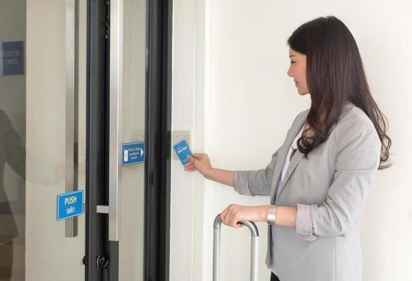 ホテル Hop Inn Kanchanaburi Building B