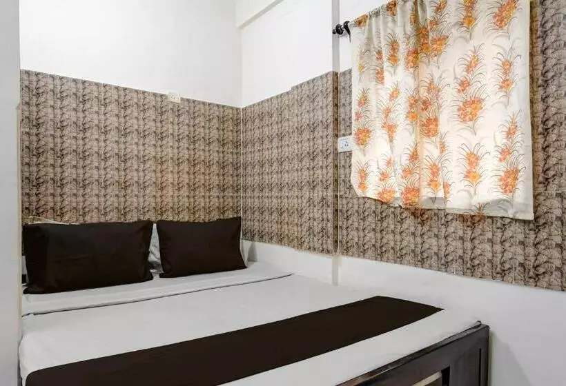 ホテル Oyo Florence Guest House And Home Stay