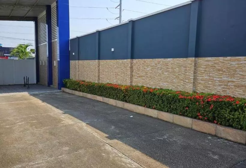 ホテル Pousada Ponta Negra