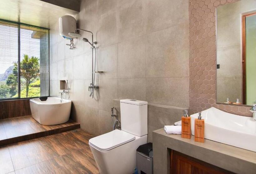 ホテル Tara Waterfall