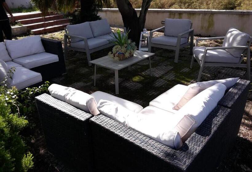 پانسیون Camera Spaziosa In Villa Con Terrazzino Privato