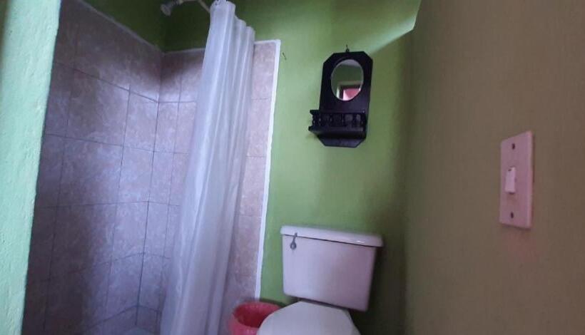 پانسیون Casa Zoila Hospedaje