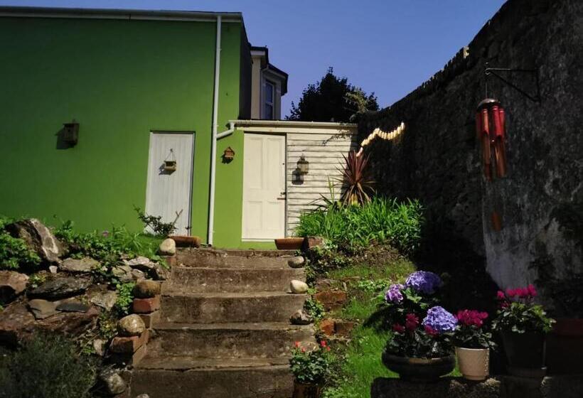 پانسیون Freedom Park Villa Room 3