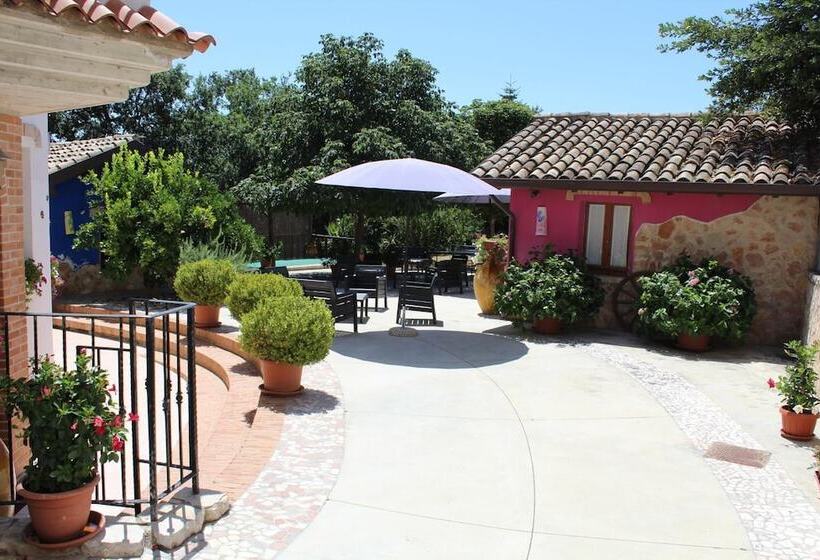 ベッドアンドブレックファースト La Casa Del Palombaro