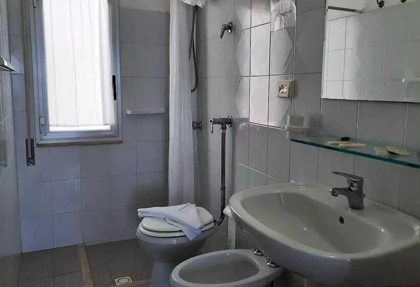 تختخواب و صبحانه Residence Le 4 Stagioni