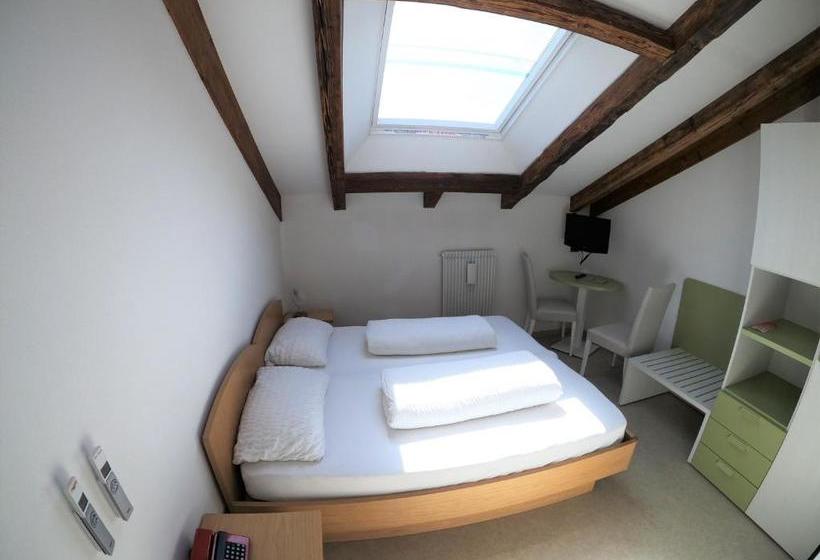 هتل Albergo Alla Torre Siegler Im Thurm