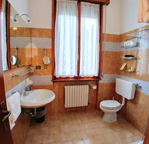 Hotelli Albergo Carancini