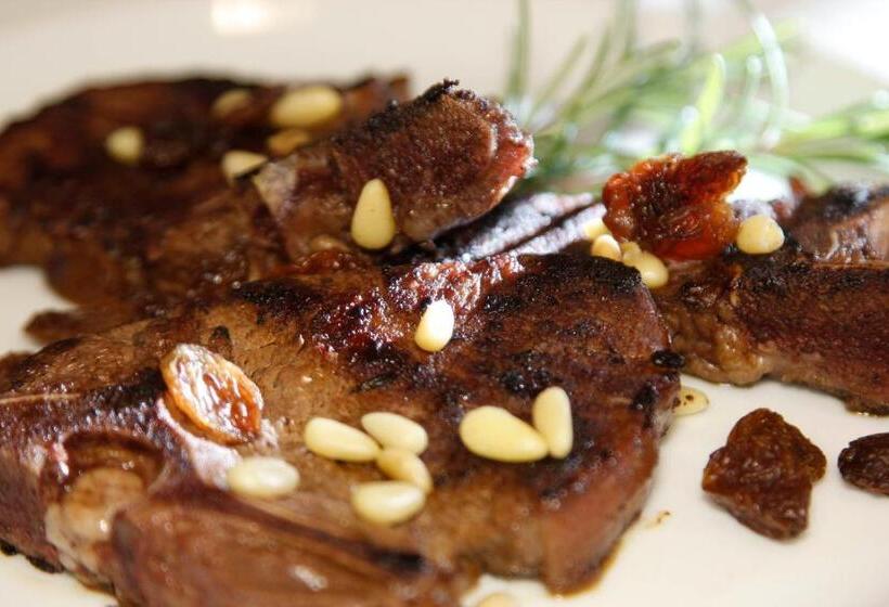 فندق Albergo Del Ponte