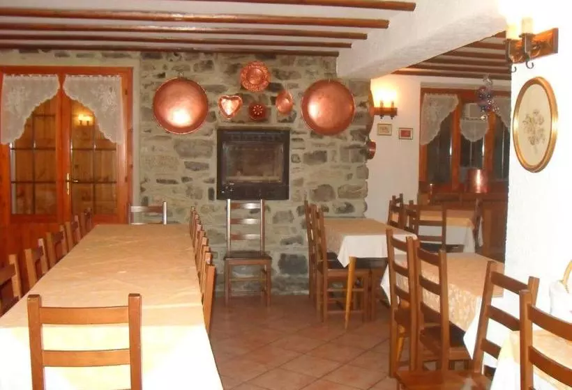 ホテル Albergo La Genzianella