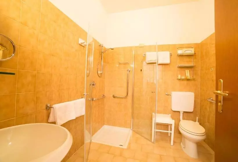 Hotelli Albergo Carancini