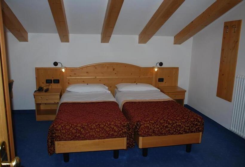 בית מלון כפרי El Geiger