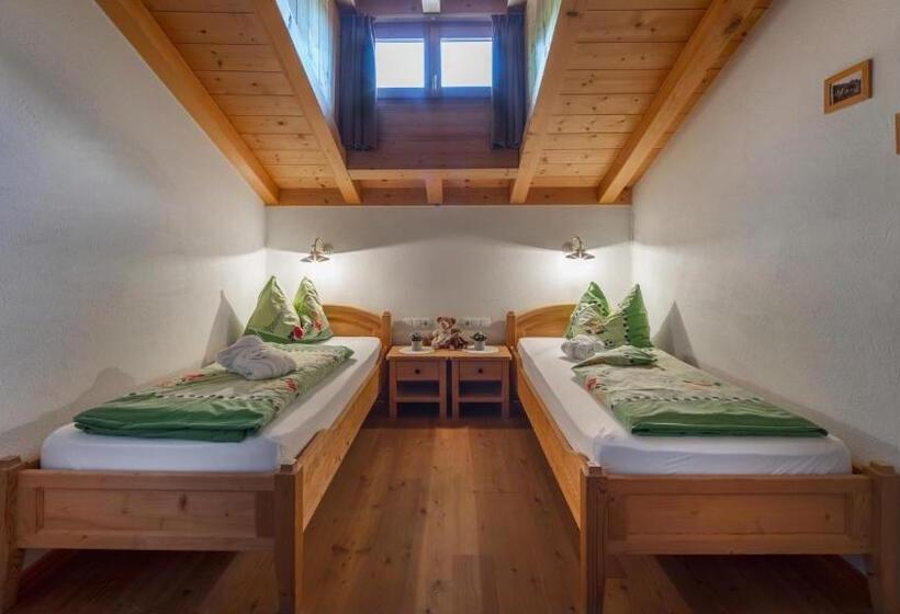 בית מלון כפרי Familienalm Taser