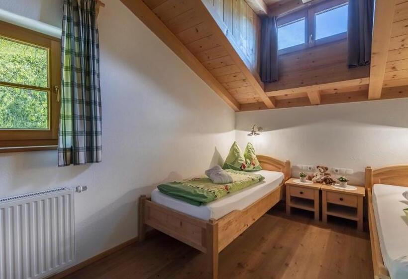 בית מלון כפרי Familienalm Taser