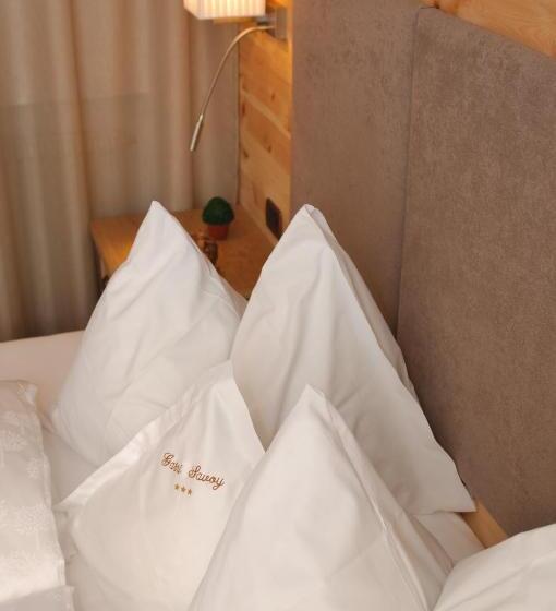 בית מלון כפרי Garnì Savoy