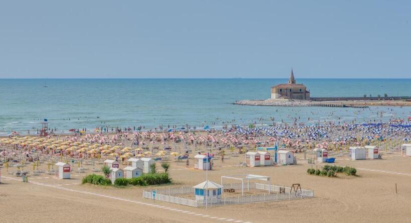 ホテル Garni' Serena