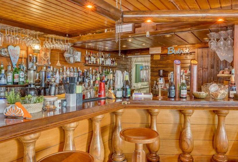 ホテル Garni' Serena