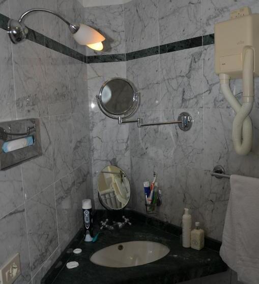 ホテル Garni' Serena