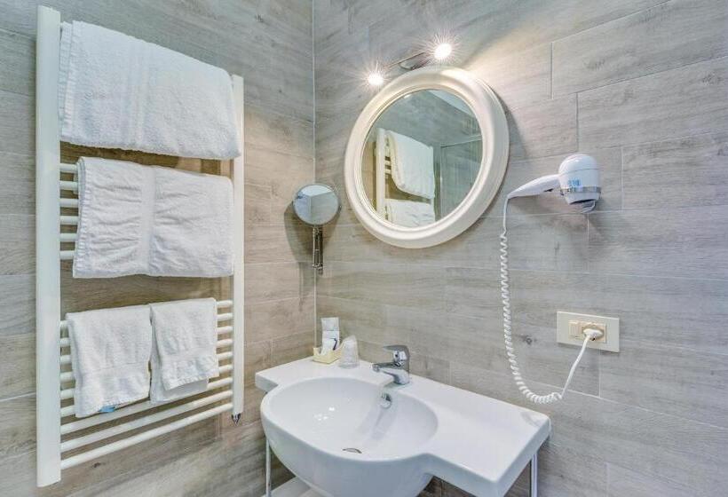 ホテル Garni' Serena