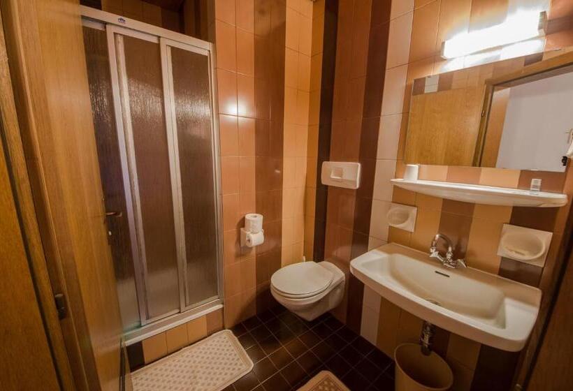 فندق Gasthof Löwen