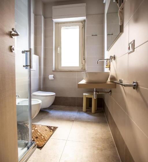 酒店 La Tavola Rotonda