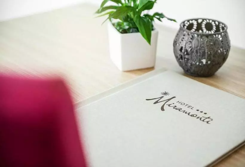 ホテル Miramonti