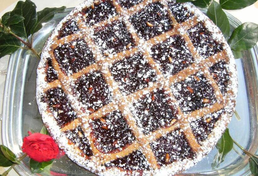 هتل Ristorante Casa Volpi