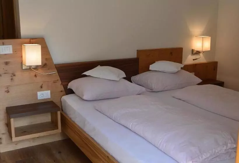 Hotelli Sterzinger Moos