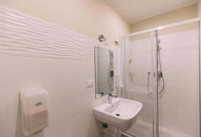 فندق Tomato Urban Retreat