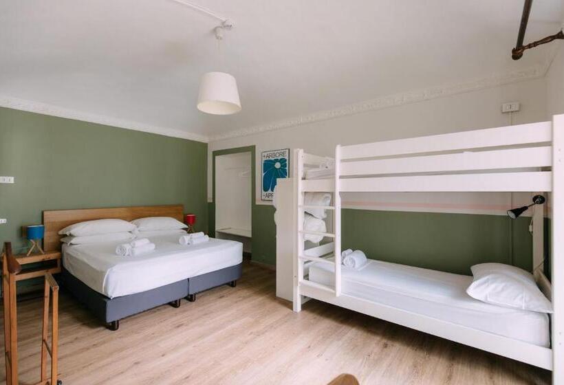 فندق Tomato Urban Retreat