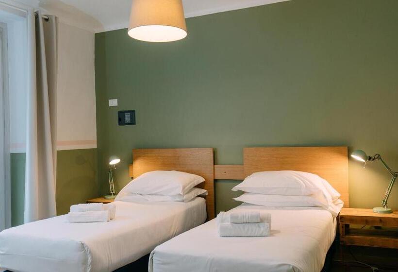 فندق Tomato Urban Retreat