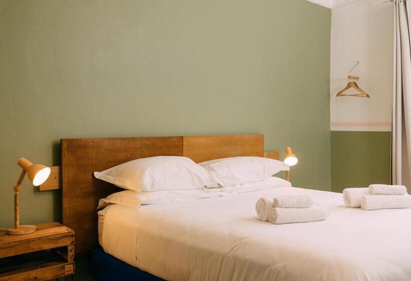 فندق Tomato Urban Retreat