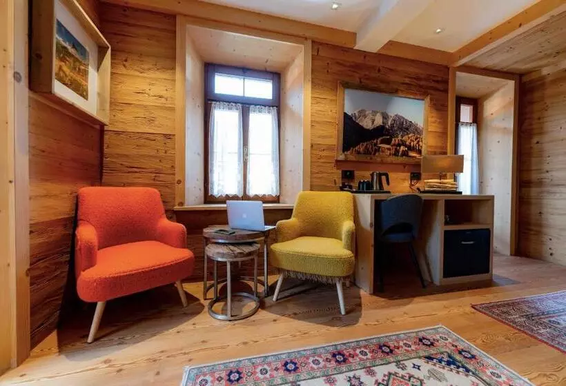 هتل Villa Alpina S