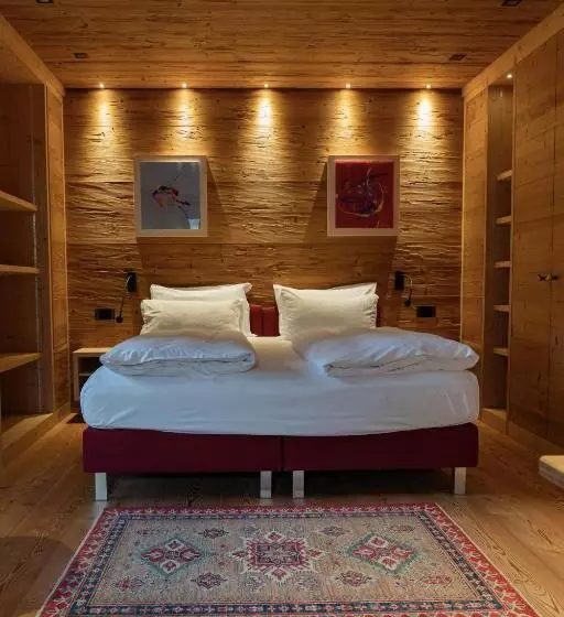 هتل Villa Alpina S