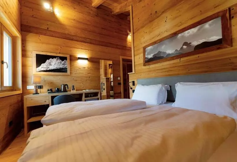 هتل Villa Alpina S