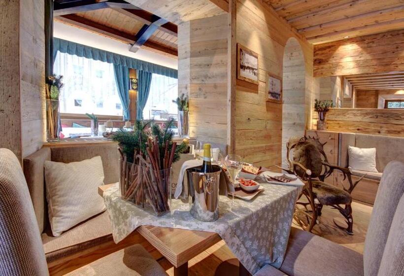 فندق Villa Alpina S