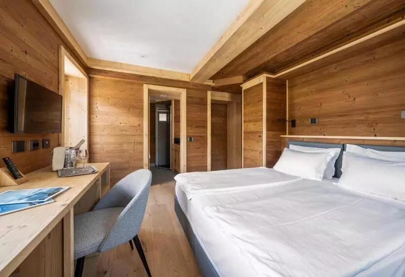 هتل Villa Alpina S