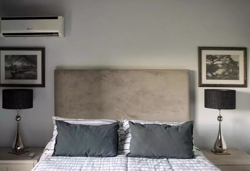 Aamiaismajoitus (B&B) Casa Cayé Solar Del Plata