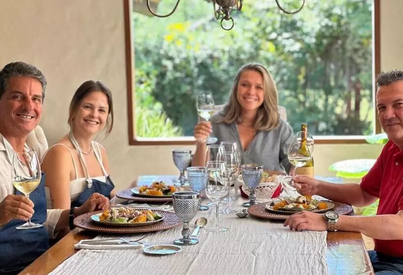 Aamiaismajoitus (B&B) Casa Cayé Solar Del Plata