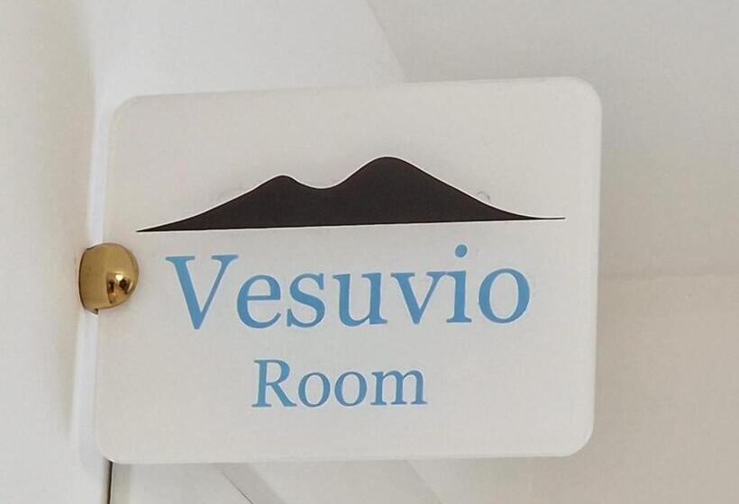 تختخواب و صبحانه Parthenope