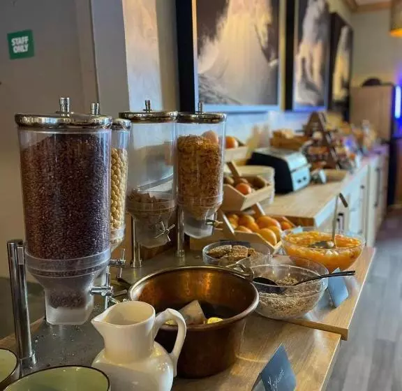 Chalet Hotel La Corniche