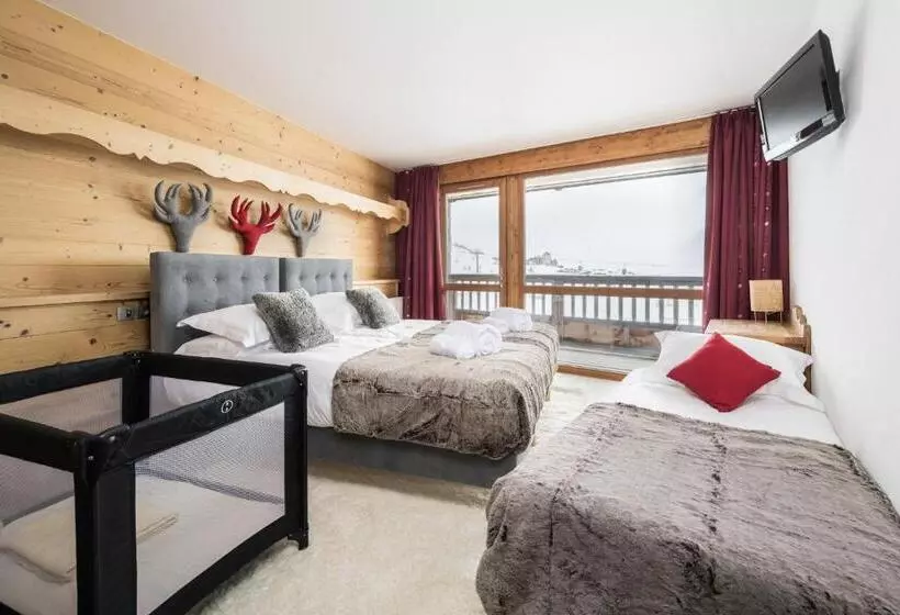 Chalet Hotel La Corniche