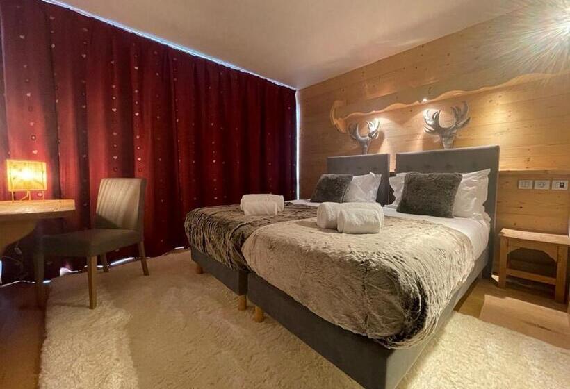 Chalet Hotel La Corniche